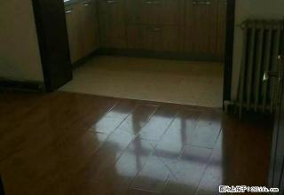 (单间出租)美玲小区 出租一个卧室 600包水电网物业 可押一附一 - 秦皇岛28生活网 qhd.28life.com