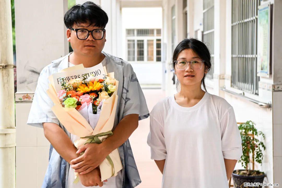 全网追的“扁担女孩”，找了一份暑假工，时薪12元 - 秦皇岛生活资讯 - 秦皇岛28生活网 qhd.28life.com