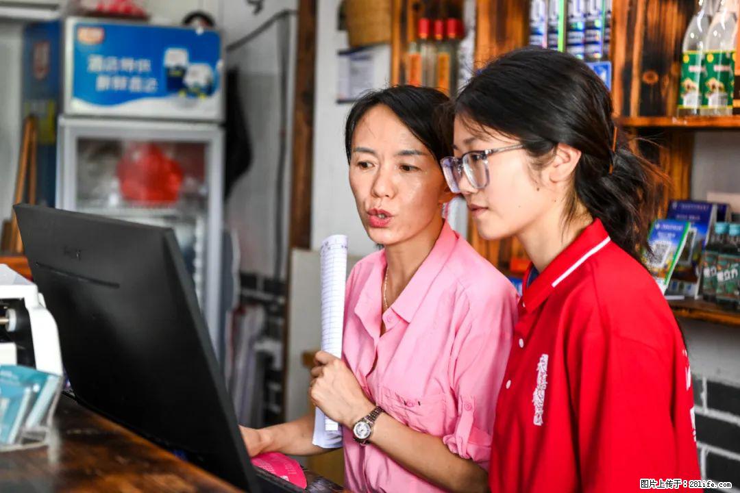 全网追的“扁担女孩”，找了一份暑假工，时薪12元 - 秦皇岛生活资讯 - 秦皇岛28生活网 qhd.28life.com